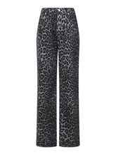 Load image into Gallery viewer, Simona grey leopard jeans