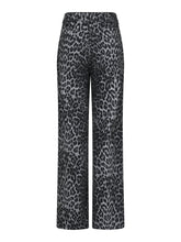 Load image into Gallery viewer, Simona grey leopard jeans