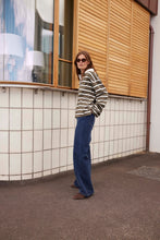 Load image into Gallery viewer, Calianna jeans