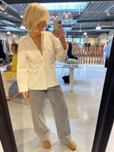 Load image into Gallery viewer, Noelle shirt
