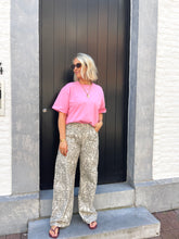 Load image into Gallery viewer, Rose shirt