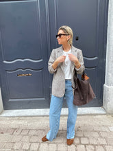 Load image into Gallery viewer, Yve jeans