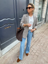 Load image into Gallery viewer, Yve jeans