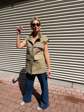 Load image into Gallery viewer, Zandria waistcoat