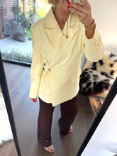 Load image into Gallery viewer, Bella blazer