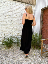 Load image into Gallery viewer, Shani dress black