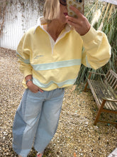 Load image into Gallery viewer, Sunlight sweater yellow