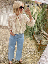 Load image into Gallery viewer, Valentina blouse