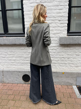 Load image into Gallery viewer, Monika jeans washed black