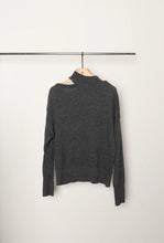 Load image into Gallery viewer, Enza pull