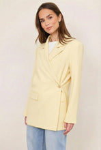Load image into Gallery viewer, Bella blazer