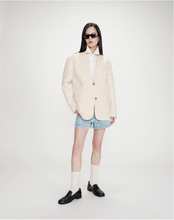 Load image into Gallery viewer, Velvet vanile blazer