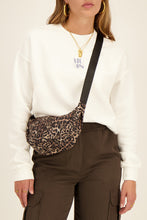 Load image into Gallery viewer, Leopard crossbody bag